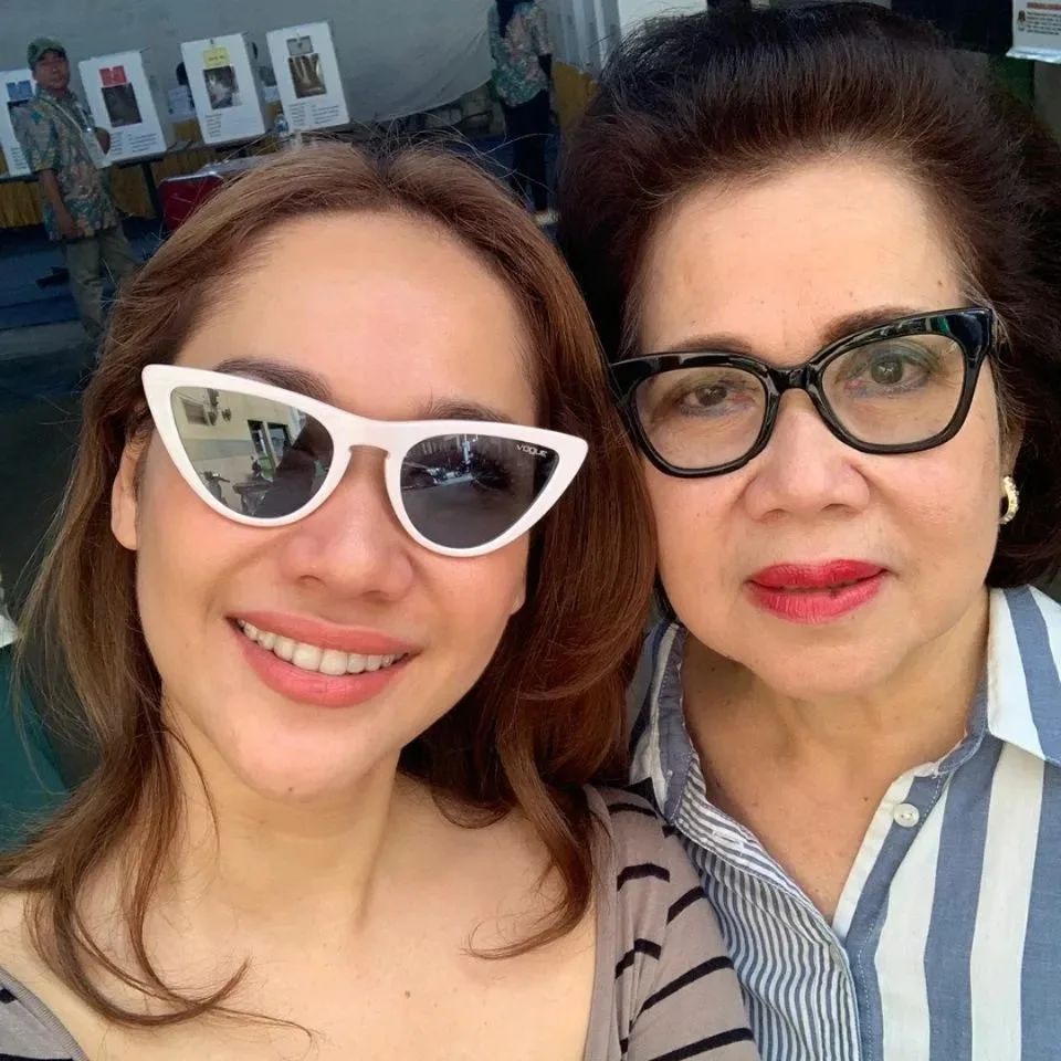 kebersamaan bcl dan ibu © instagram