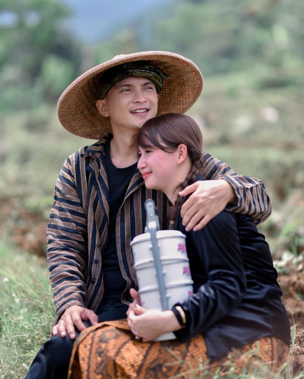 momen mesra reiner dan istri © instagram