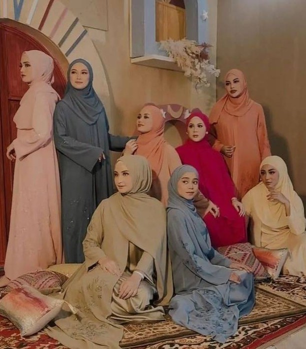 sesi pemotretan geng mamayu © berbagai sumber