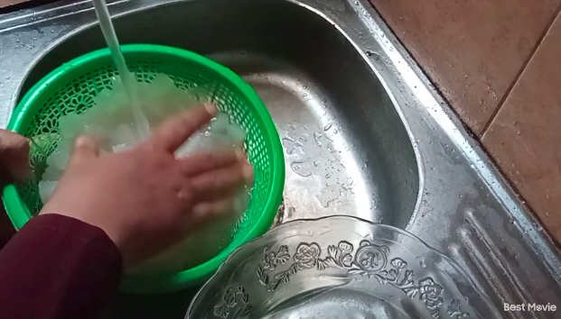 Tanpa pemanis buatan, ini cara mudah mengolah nata de coco tawar jadi lebih manis