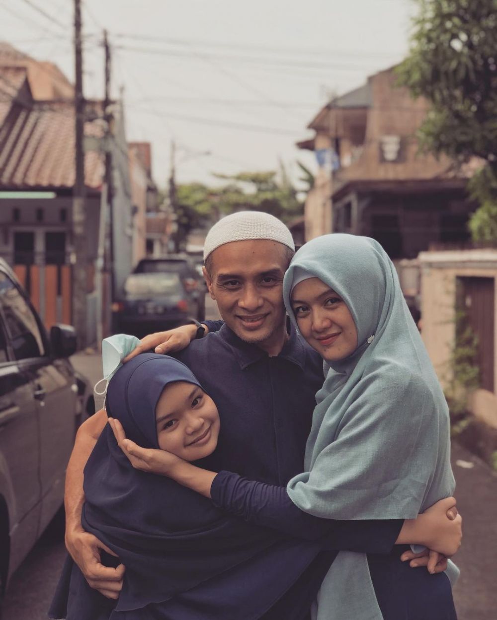 Kalila Artta Ivano Para Pencari Tuhan © berbagai sumber Kalila Artta Ivano Para Pencari Tuhan © berbagai sumber