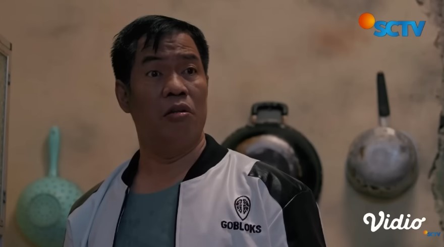 Temon jadi ayah galak di Para Pencari Tuhan © berbagai sumber