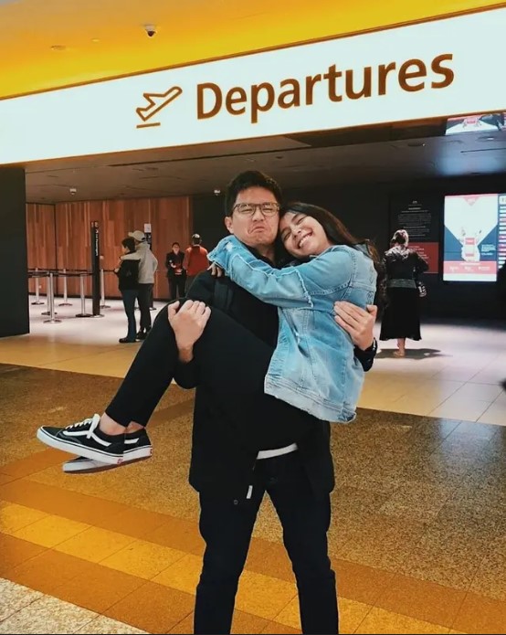 Gio kakak ipar mantan penyanyi cilik © Instagram