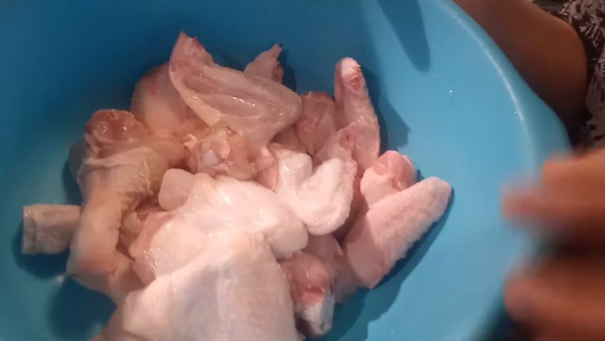 Tanpa perlu direbus, ini trik bikin ayam bakar agar empuk, matang merata, dan bumbu meresap sempurna