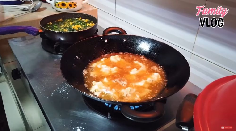 9 Menu sahur Ussy Sulistiawaty ini sederhana ala rumahan, ekonomis dan praktis dibuat