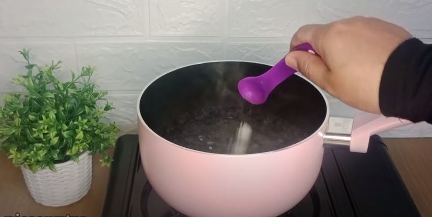 Cara menyimpan jamur merang agar awet hingga seminggu dan masih enak dikonsumsi