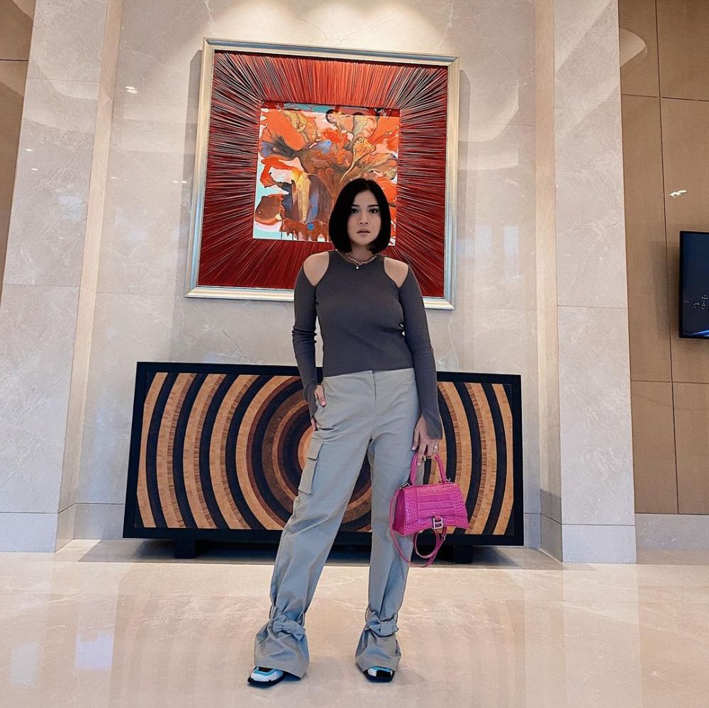 keseharian istri tisna stylish abis © instagram