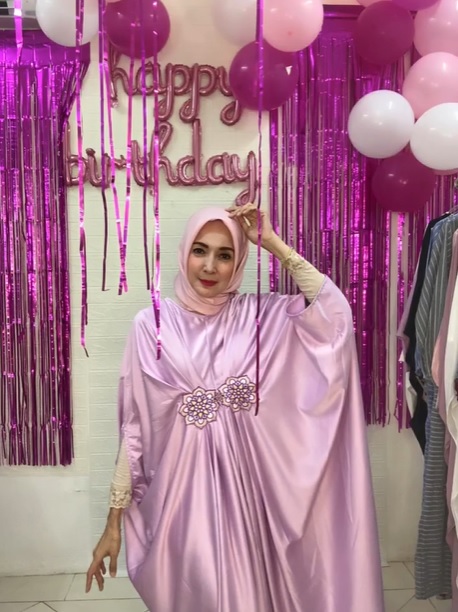 potret terbaru widya mantan pacar bang jack di para pencari tuhan © berbagai sumber potret terbaru widya mantan pacar bang jack di para pencari tuhan © berbagai sumber