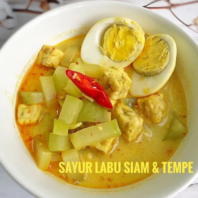 17 Resep tempe kuah santan untuk buka puasa, sederhana, lezat, dan menggugah selera