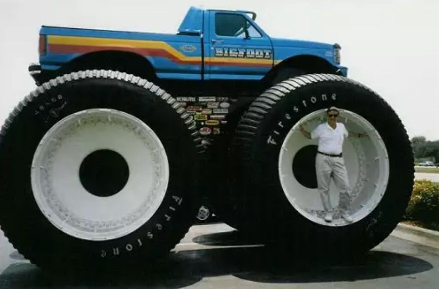 Ide absurd modifikasi ban mobil © berbagai sumber Ide absurd modifikasi ban mobil © berbagai sumber