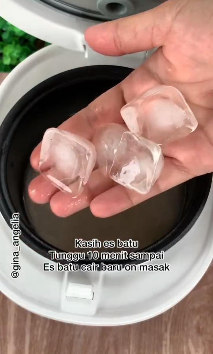 Cuma pakai satu bahan dapur, ini cara menanak nasi agar pulen dan enak ala orang Jepang