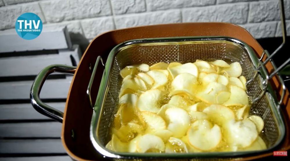 Trik membuat keripik singkong yang renyah tanpa kapur sirih, cukup tambah satu bahan