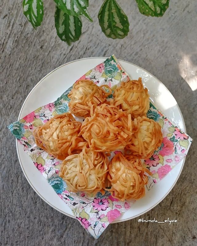 15 Resep takjil olahan pisang yang lezat, mudah dibuat, dan menggugah selera