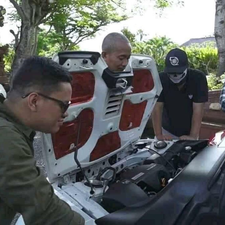 benda kecoh mata di tempat umum © Instagram