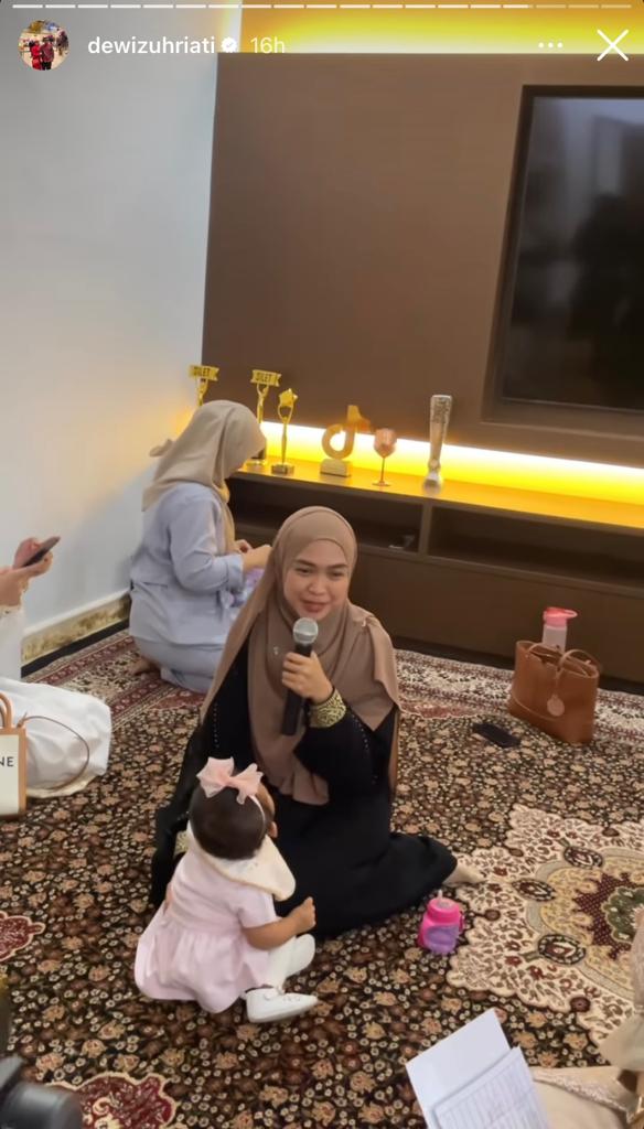  momen syukuran rumah baru Fuji © berbagai sumber