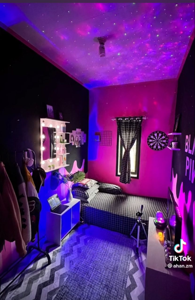 Makeover kamar sempit jadi estetik bertema Blackpink modal ratusan ribu, 11 potret hasilnya keren pol