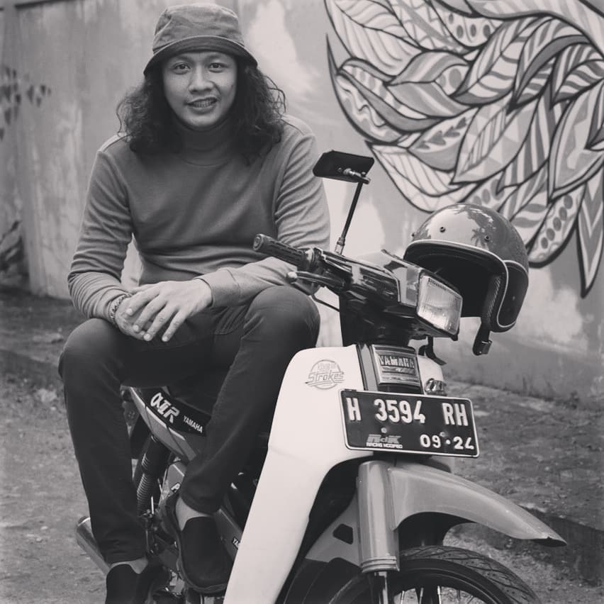 perjalanan karier Erick Estrada TOP Instagram