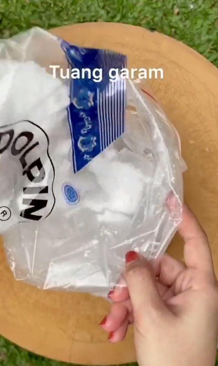 Cuma 5 menit, ini trik bikin es krim tanpa perlu dimasukkan kulkas cuma pakai tiga bahan dapur