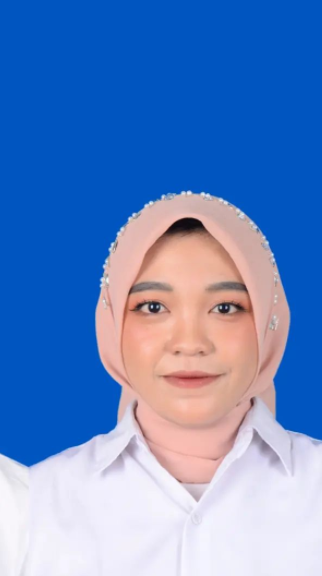 Wanita ini nekat makeup sendiri saat menikah  © 2023 brilio.net