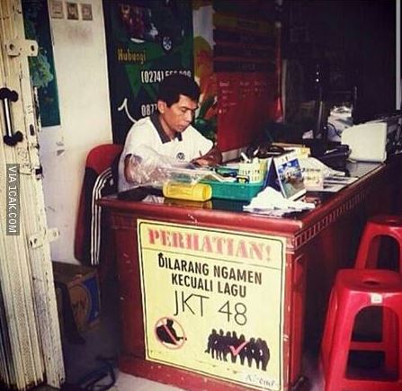 Tulisan kocak di spanduk tukang jahit Berbagai sumber