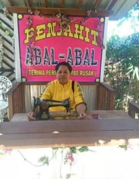 Tulisan kocak di spanduk tukang jahit Berbagai sumber