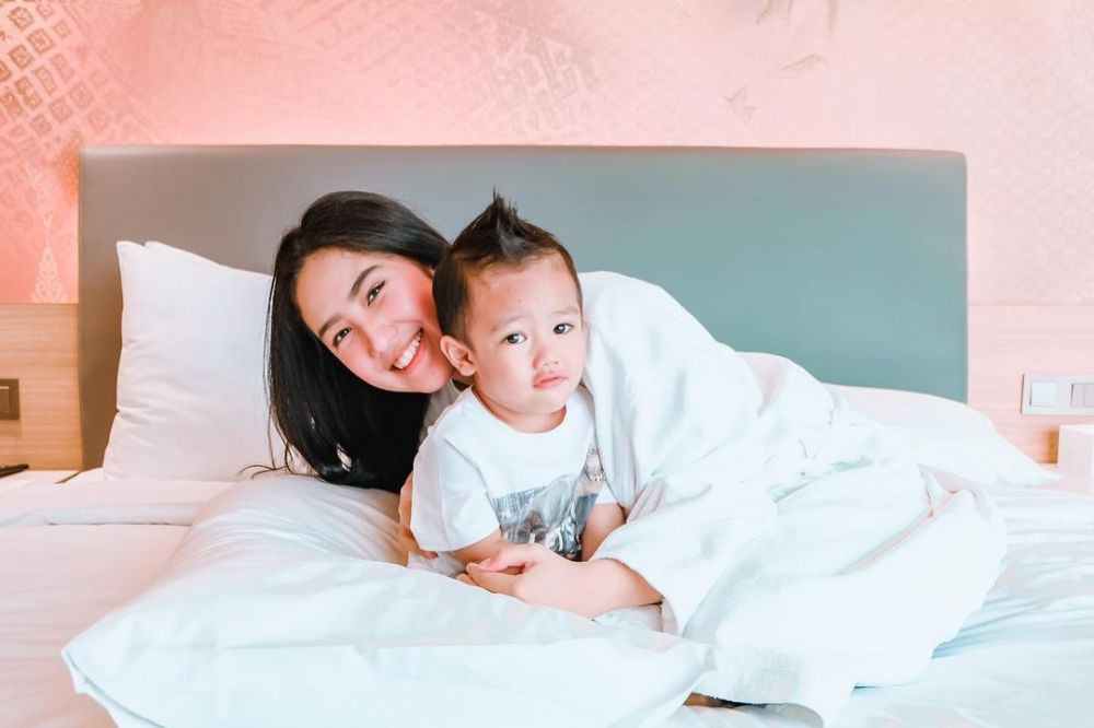 Tamara Tyasmara cucu Suzzanna Hantu Ambulance © berbagai sumber