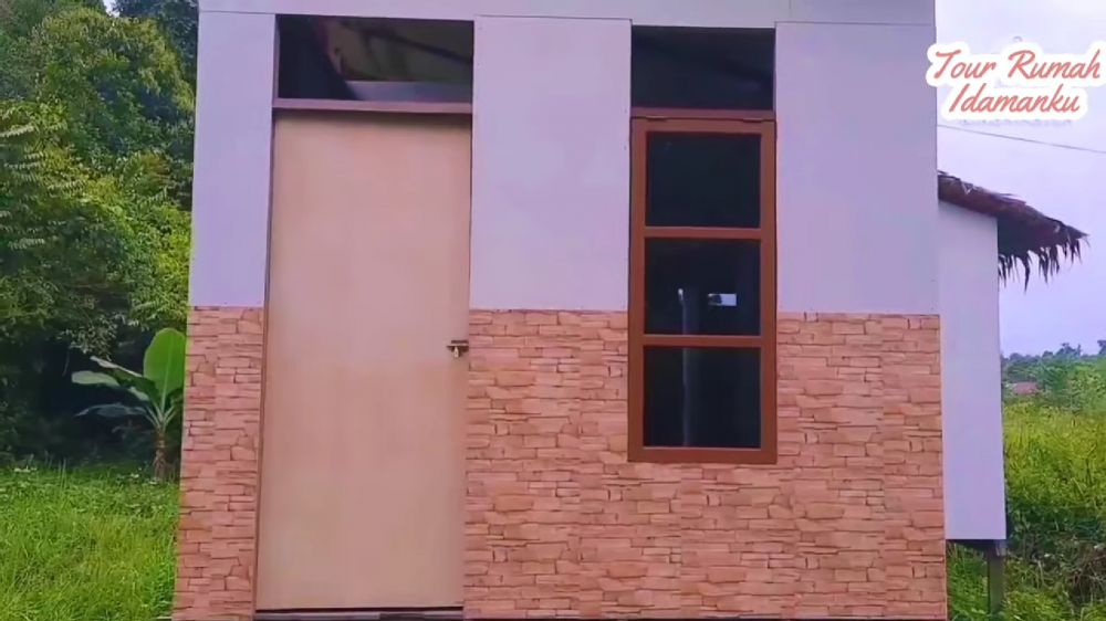 rumah mungil dari papan modal Rp 10 juta © YouTube/LKP THRIFT rumah mungil dari papan modal Rp 10 juta © YouTube/LKP THRIFT