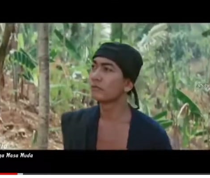 Pria tampan di iklan kopi era 80-an © 2023 brilio.net