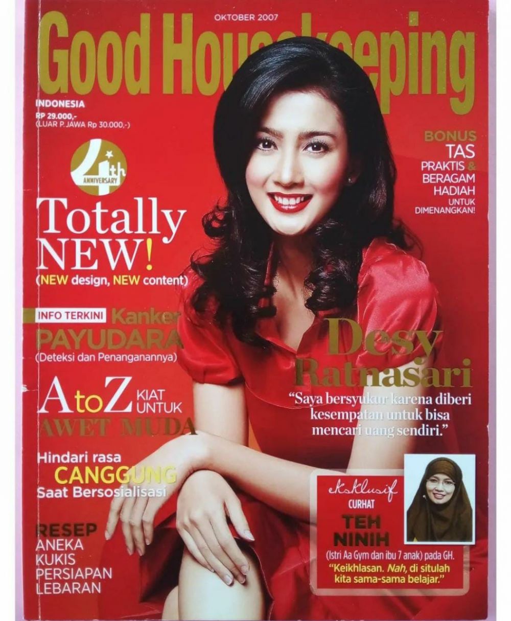 Desy Ratnasari bintang iklan kamera jadul Instagram Desy Ratnasari bintang iklan kamera jadul Instagram