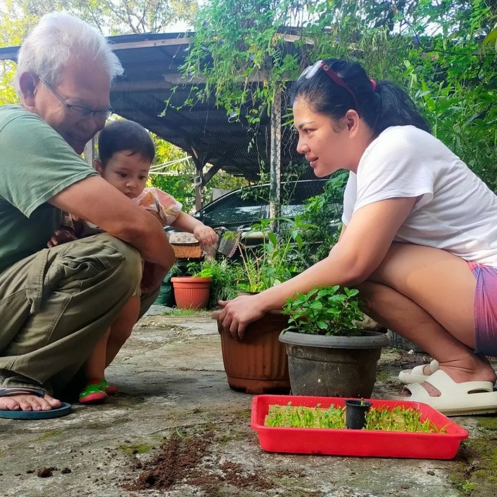 potret keseharian pegawai cantik di para pencari tuhan yang bikin aya cemburu © berbagai sumber
