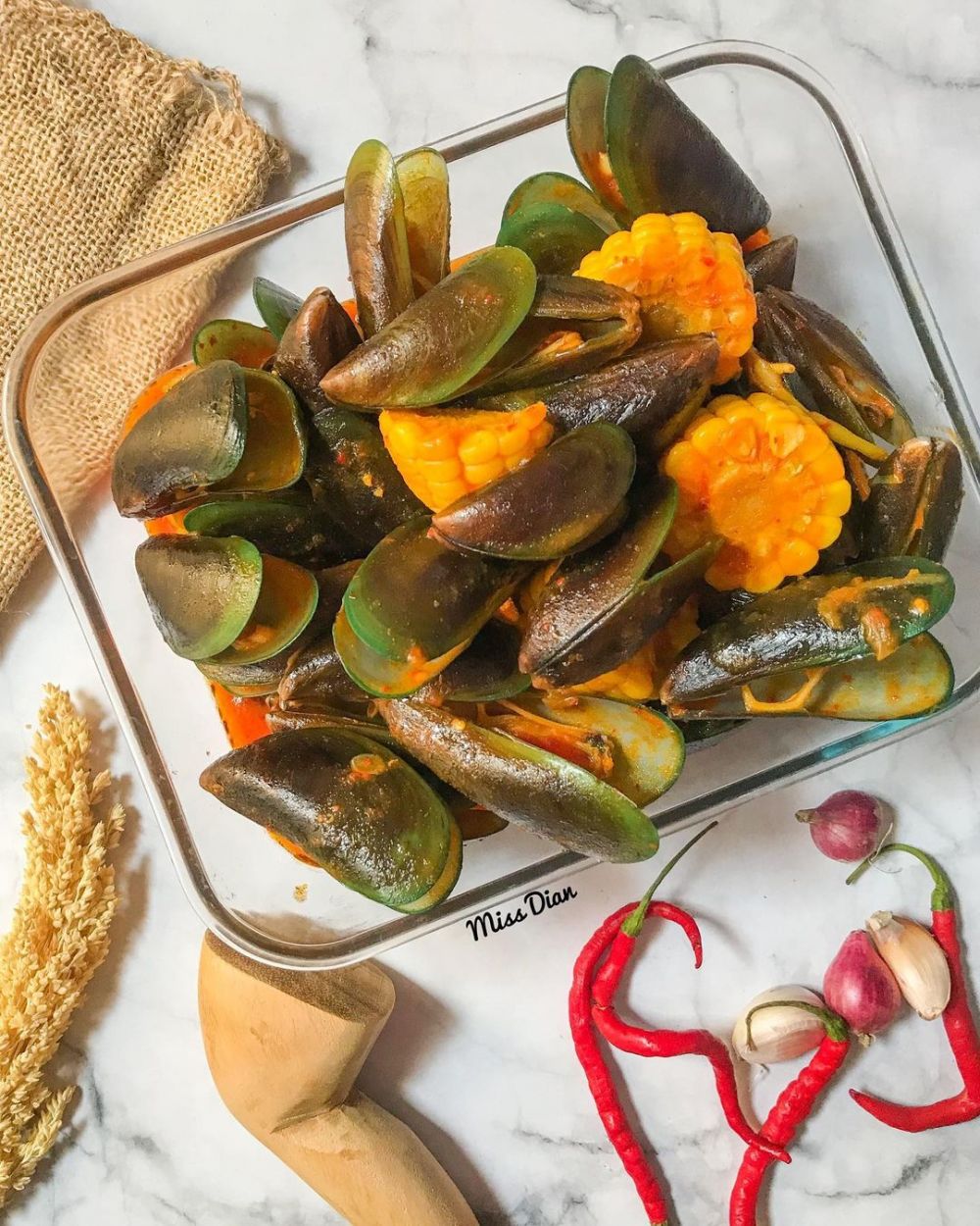 12 Resep kerang hijau saus padang, nikmat dan mudah ditiru