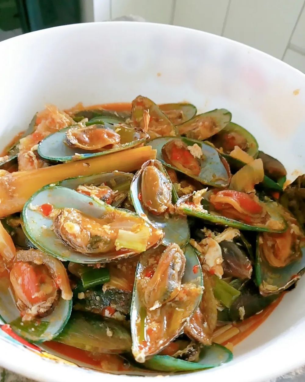 12 Resep kerang hijau saus padang, nikmat dan mudah ditiru