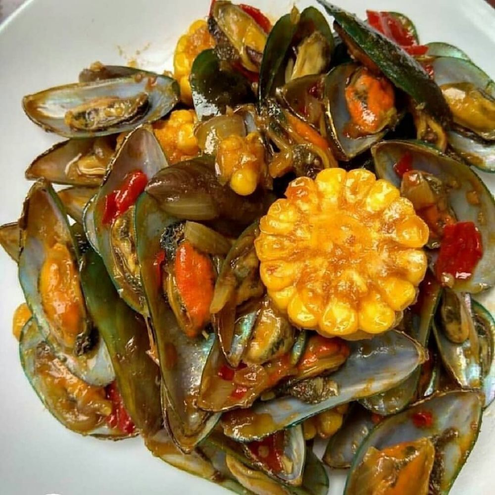 12 Resep kerang hijau saus padang, nikmat dan mudah ditiru