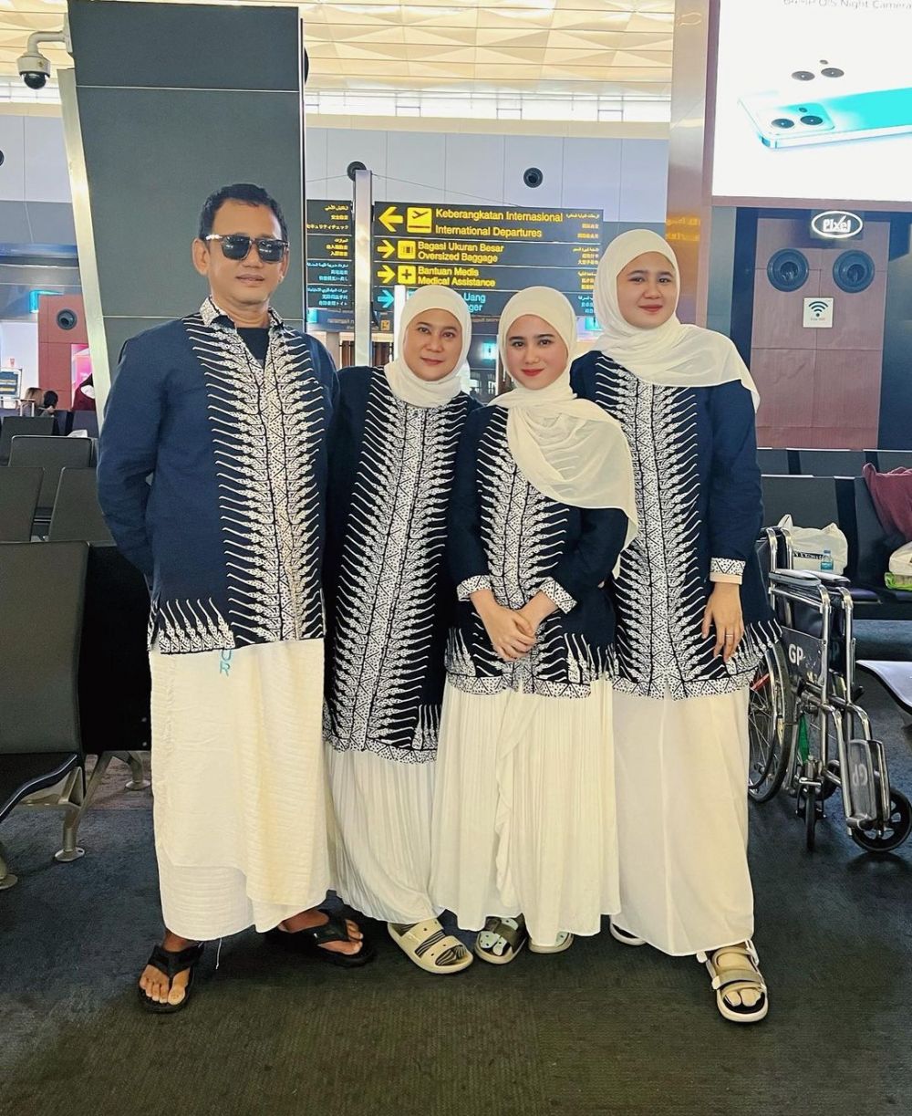 potret kenangan Tissa Biani dan ayah © berbagai sumber potret kenangan Tissa Biani dan ayah © berbagai sumber