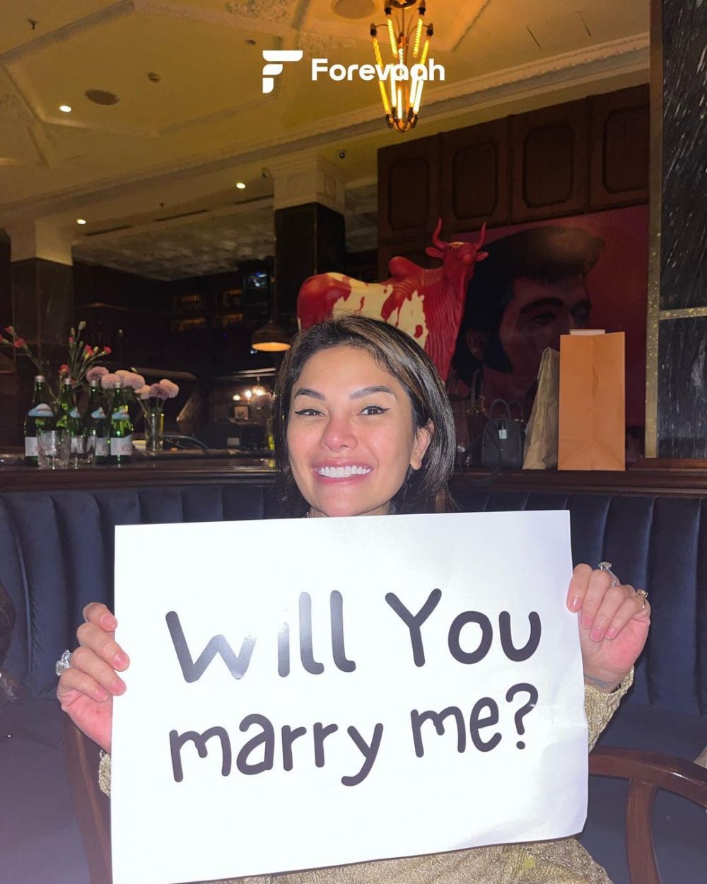 Nikita Mirzani dilamar Antonio © berbagai sumber Nikita Mirzani dilamar Antonio © berbagai sumber