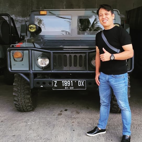 kasman penjual cendol di tukang ojek pengkolan ternyata keponakan pelawak senior © berbagai sumber