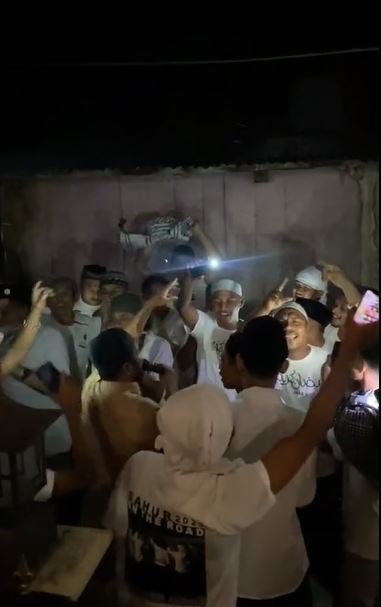Kelompok pemuda asal Maluku ini punya cara kreatif bangunkan sahur, nyanyikan kisah Nabi Yusuf