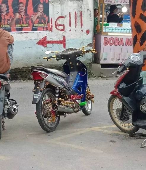 momen kocak pengendara motor Berbagai sumber momen kocak pengendara motor Berbagai sumber