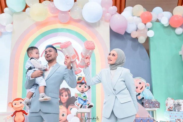 kenangan mesra nathalie dan fariz © berbagai sumber