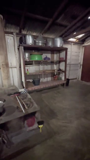 dapur dari kayu © TikTok 
