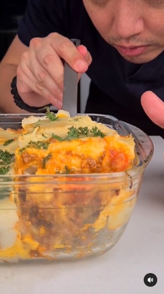 10 Kreasi masakan berbahan daging ala Nicky Tirta, menggugah selera dan tak bikin bosan