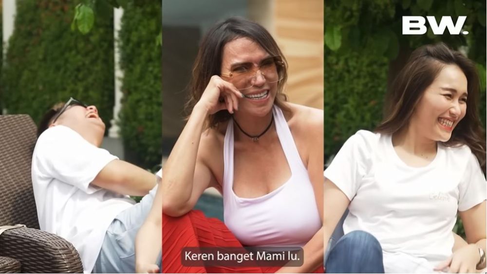 pertemuan ayu ting ting dengan keluarga boy © YouTube