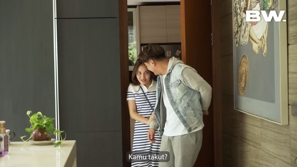 pertemuan ayu ting ting dengan keluarga boy © YouTube