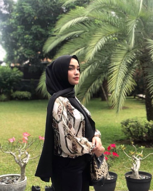 Wanita yang demen Bang Ojak di sinetron TOP © Instagram Wanita yang demen Bang Ojak di sinetron TOP © Instagram