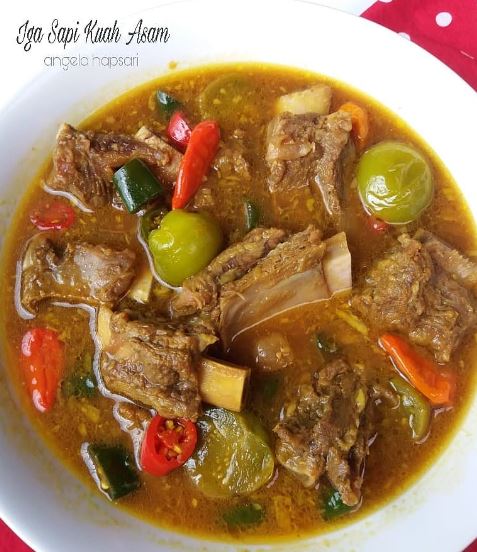11 Resep olahan iga sapi masak kuah pedas, lezat, segar, dan menggugah selera