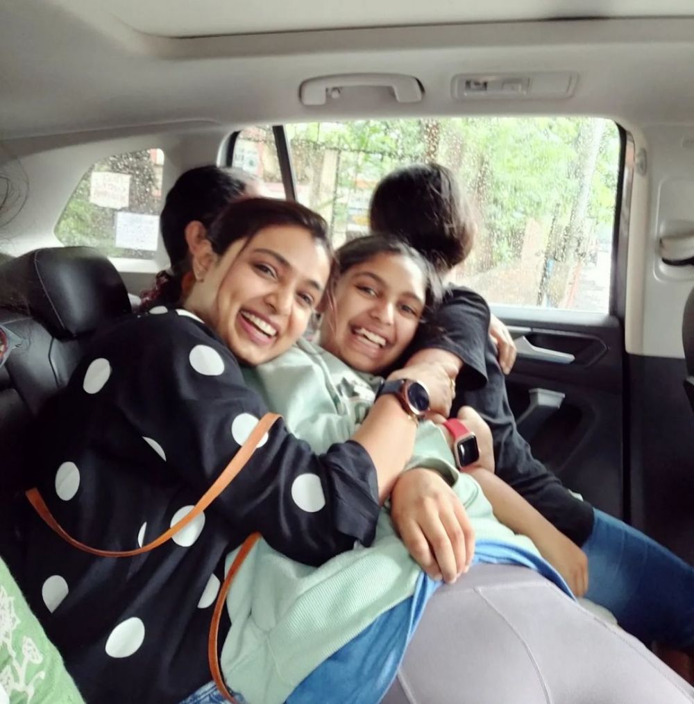 pemeran malini no makeup di keseharian © berbagai sumber