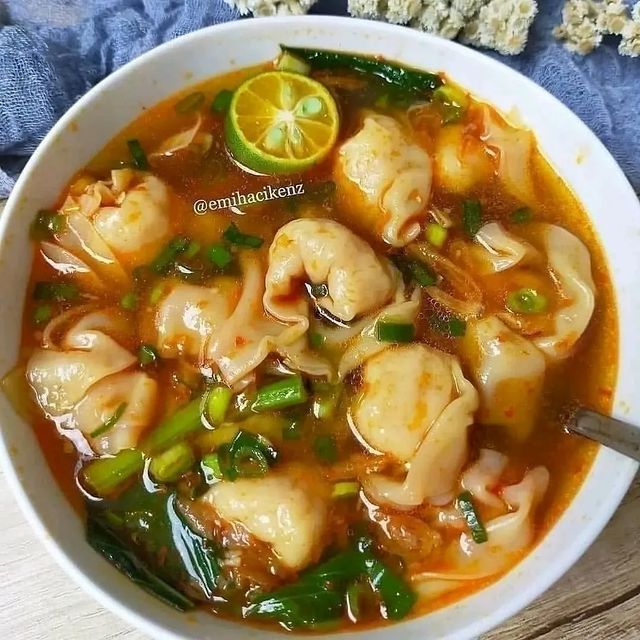 25 Resep masakan ayam berkuah tanpa santan paling enak untuk buka puasa, empuk dan sederhana