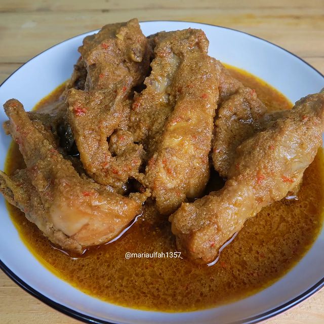 25 Resep masakan ayam berkuah tanpa santan paling enak untuk buka puasa, empuk dan sederhana