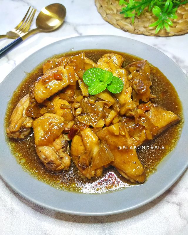 25 Resep masakan ayam berkuah tanpa santan paling enak untuk buka puasa, empuk dan sederhana