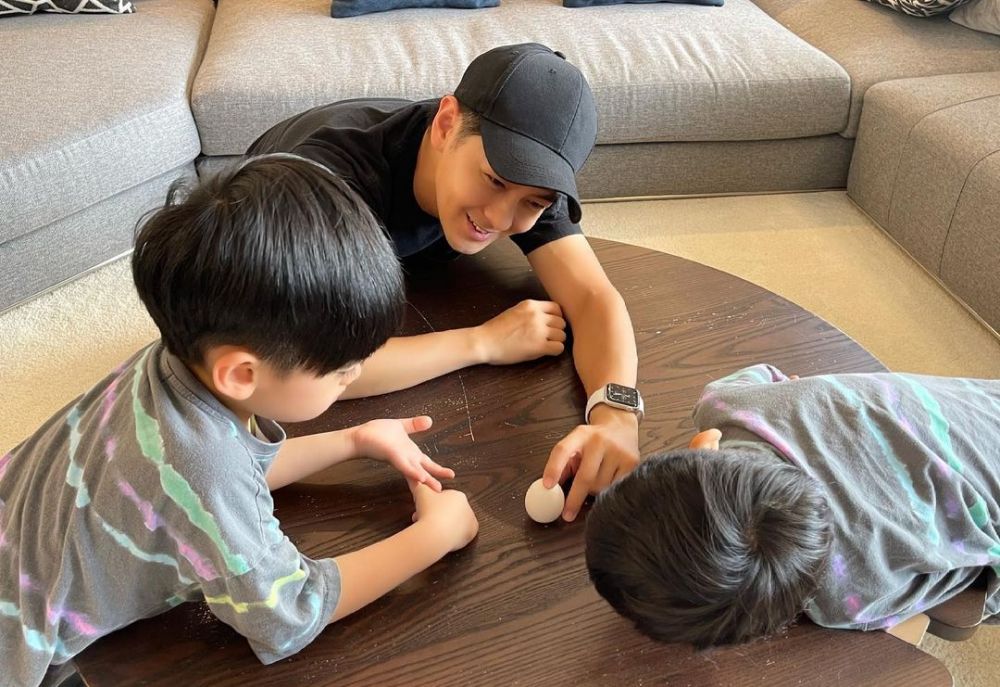 Jimmy Lin boboho momong anak © Instagram/@jimmylin